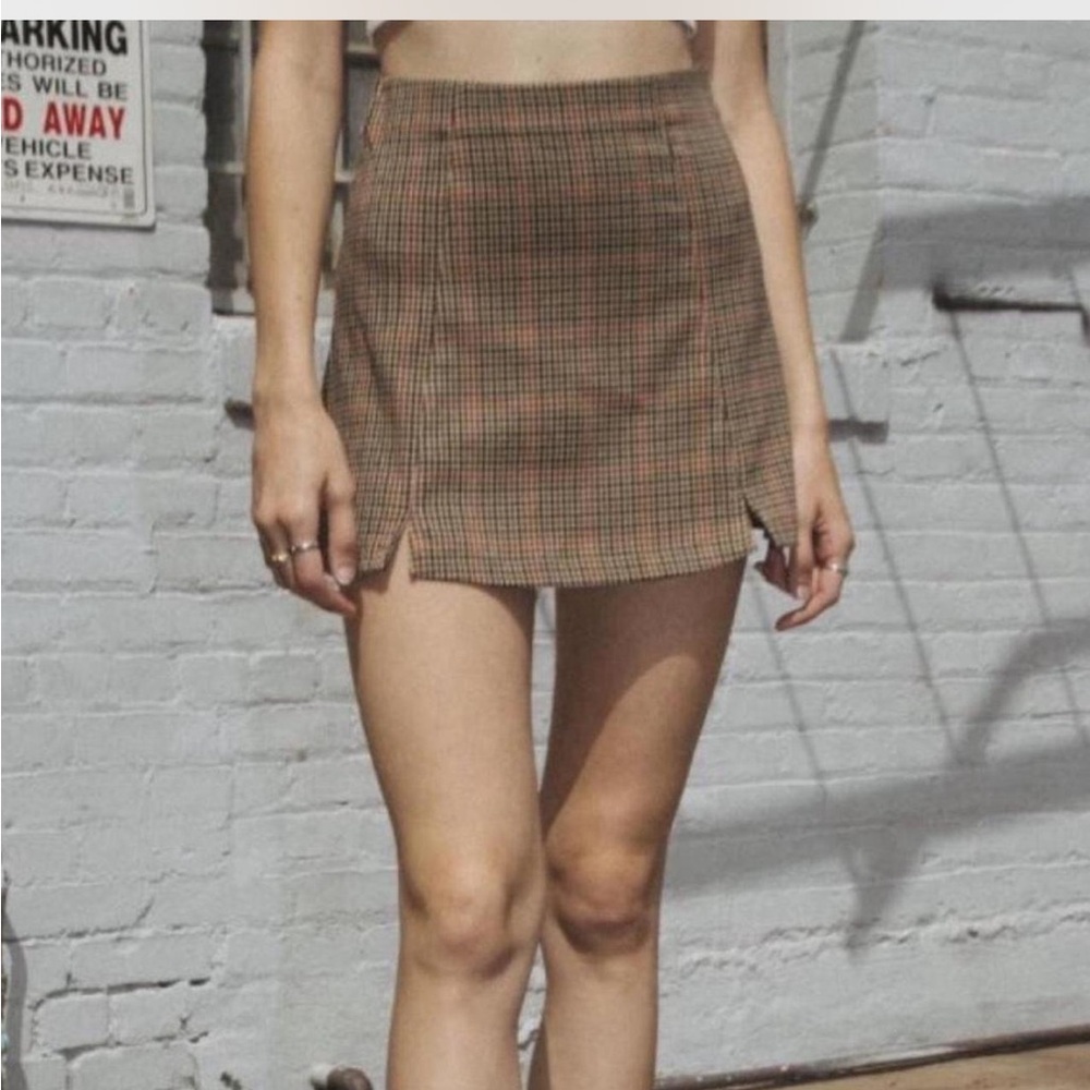 Brandy Melville Cara mini plaid skirt